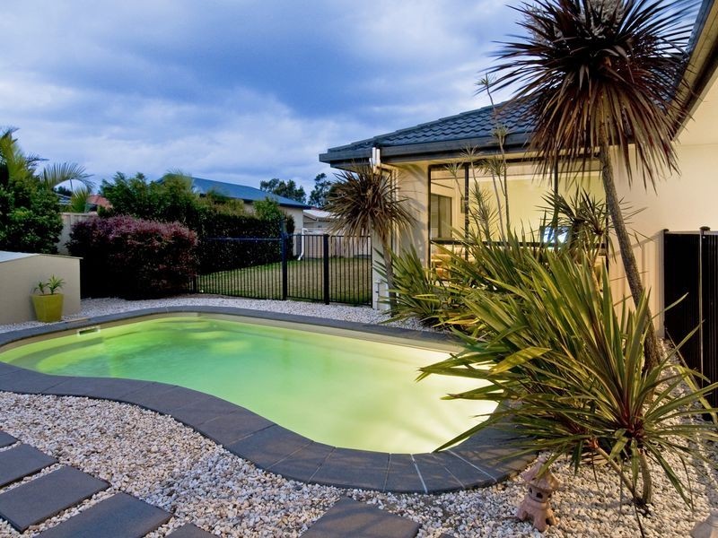 5 Solebay Place, Lake Cathie NSW 2445