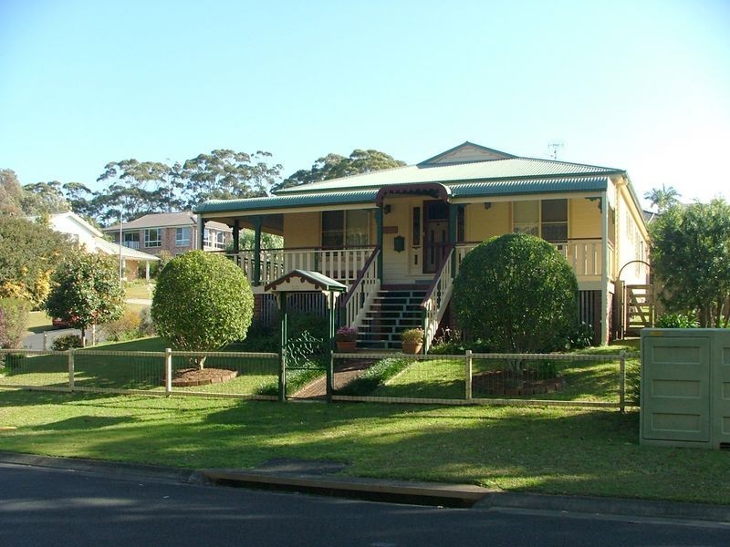 22 Seafront Circuit, Bonny Hills NSW 2445