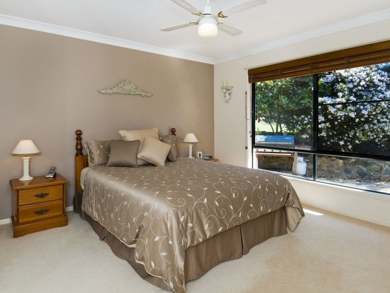 40 Abel Tasman Drive, Lake Cathie NSW 2445