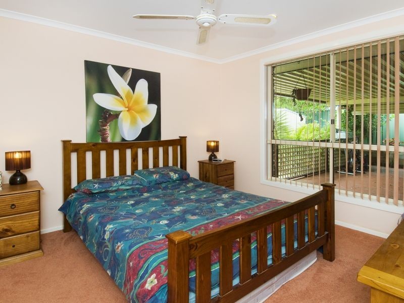 28 Explorers Way, Lake Cathie NSW 2445