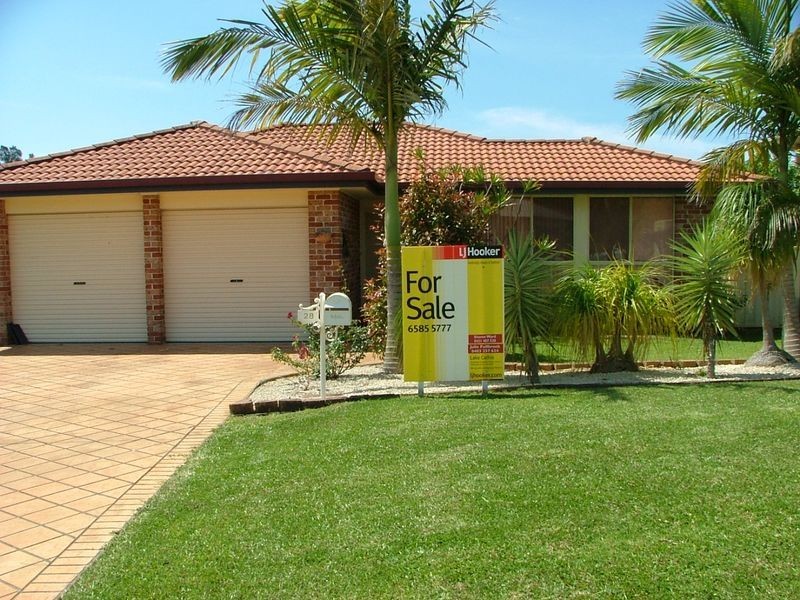 28 Explorers Way, Lake Cathie NSW 2445