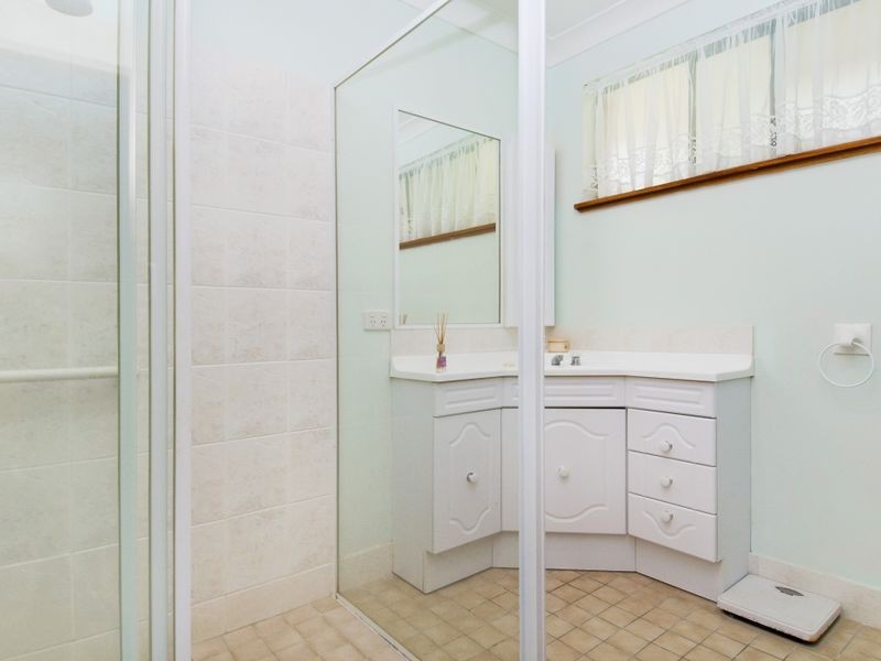 4 Banjora Place, Lake Cathie NSW 2445