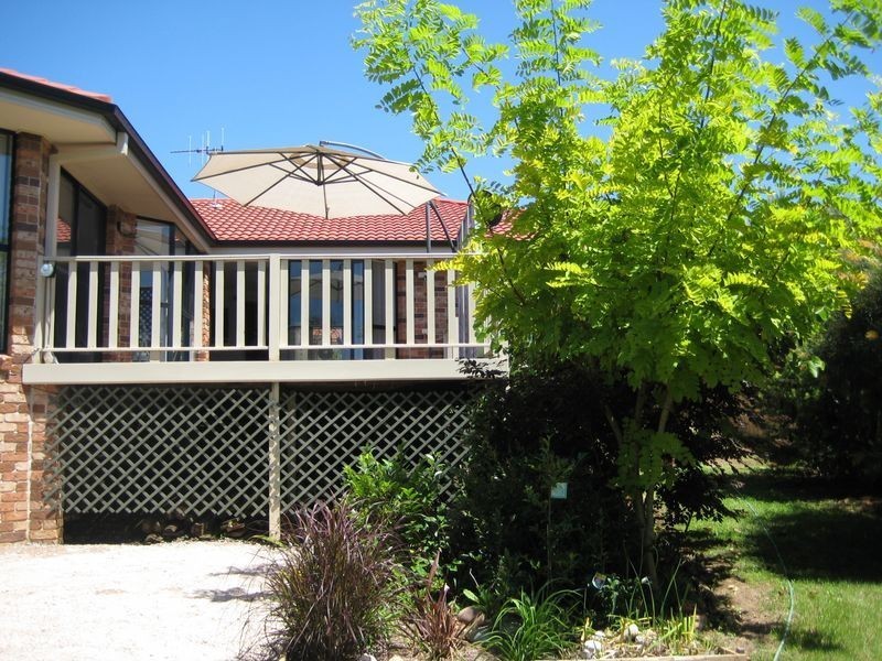 24 Bligh Place, Lake Cathie NSW 2445