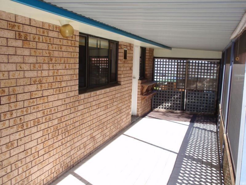 6 Banjora Place, Lake Cathie NSW 2445