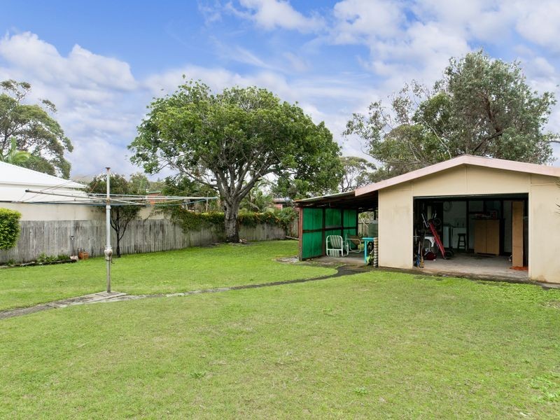 1697 Ocean Drive, Lake Cathie NSW 2445
