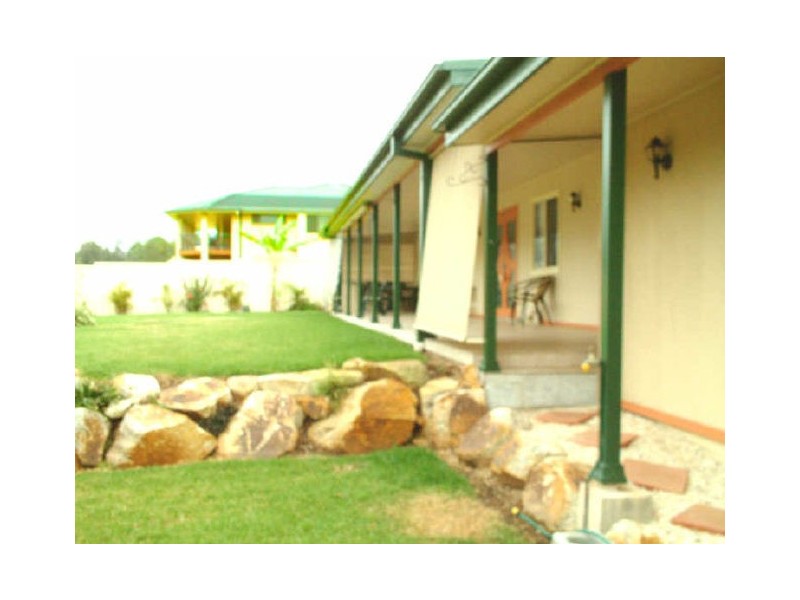 12 Resoultion Place, Lake Cathie NSW 2445