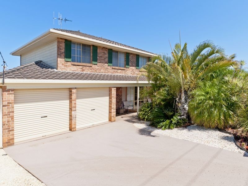1510 Ocean Drive, Lake Cathie NSW 2445