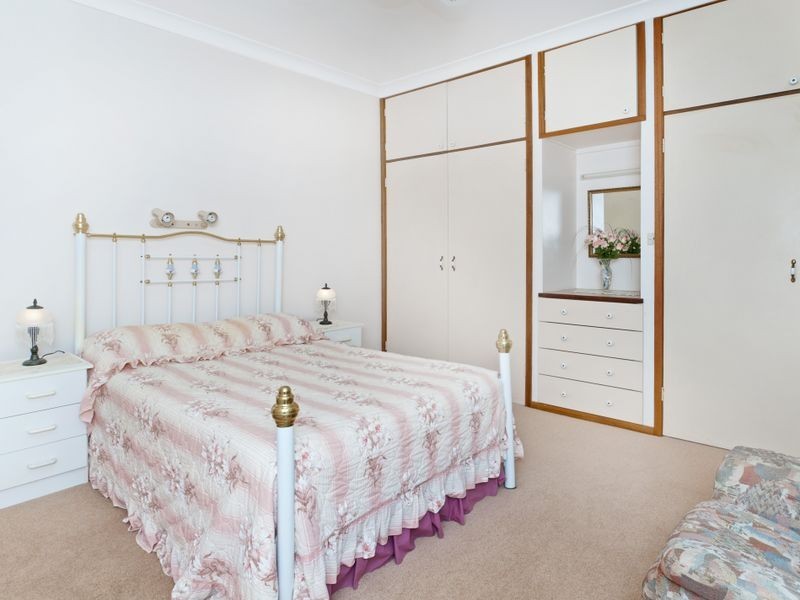 16 Bundella Avenue, Lake Cathie NSW 2445