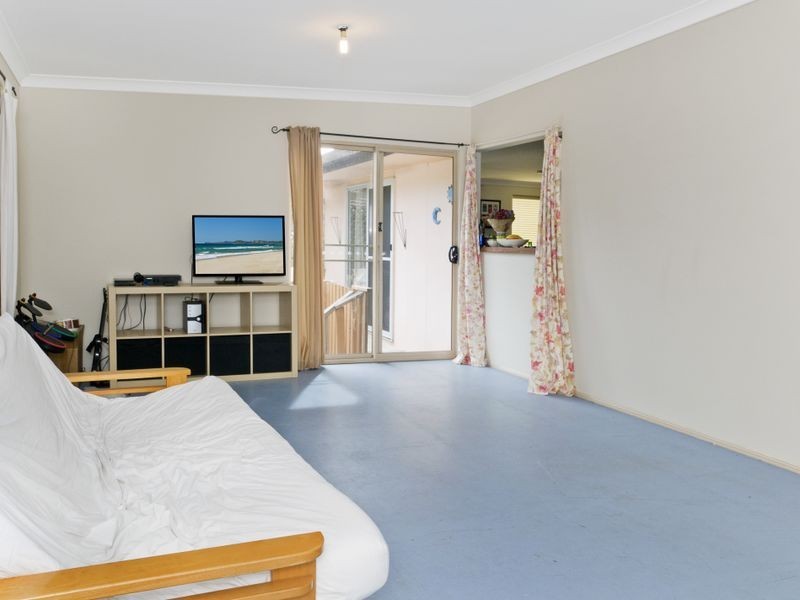 37 Cathie Circuit, Lake Cathie NSW 2445
