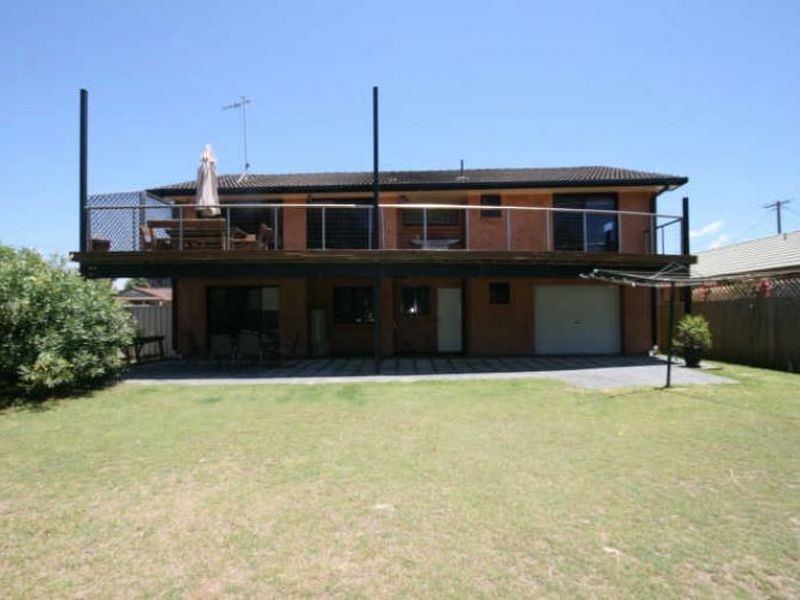 66 Chepana Street, Lake Cathie NSW 2445