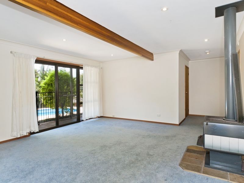 5 Talara Place, Lake Cathie NSW 2445