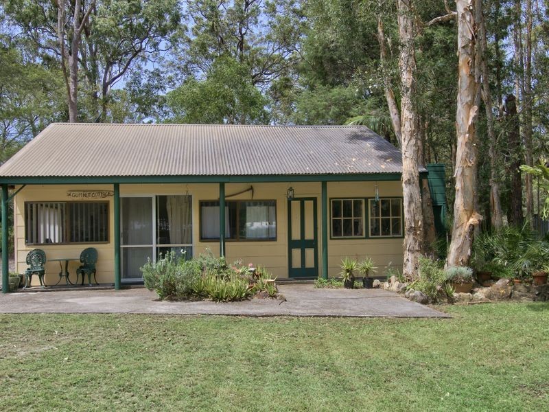 43 Kenwood Drive, Lake Cathie NSW 2445
