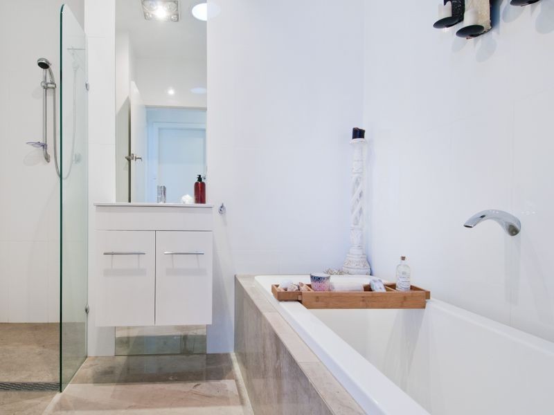 1647 Ocean Drive, Lake Cathie NSW 2445