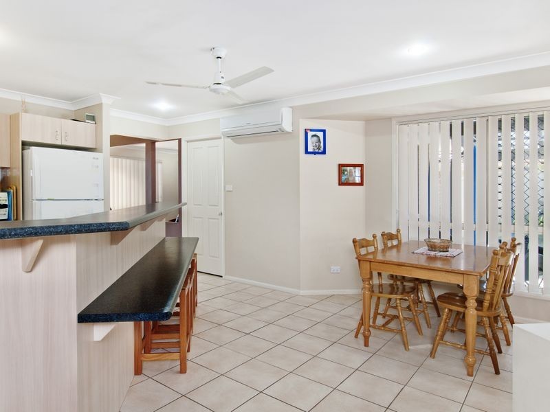 16 Dampier Court, Lake Cathie NSW 2445