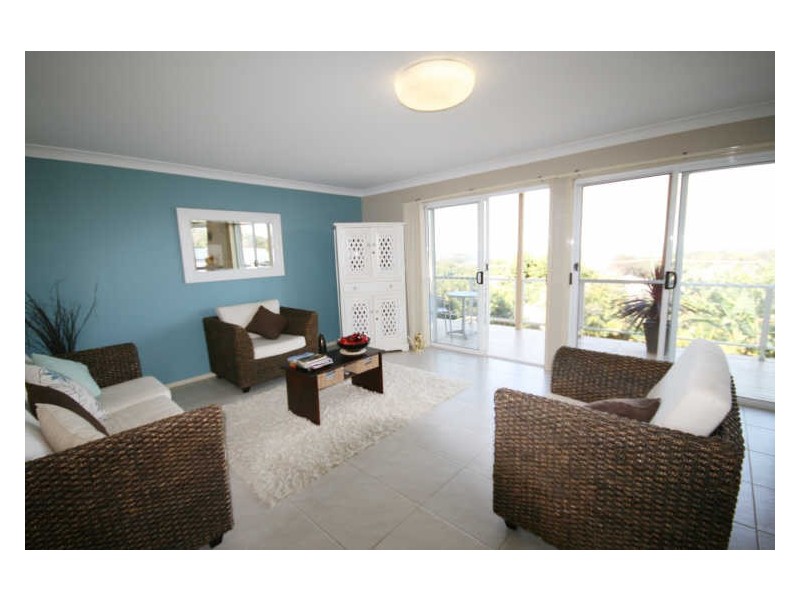 1506 Ocean Drive, Lake Cathie NSW 2445