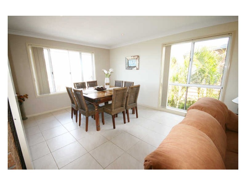 1506 Ocean Drive, Lake Cathie NSW 2445