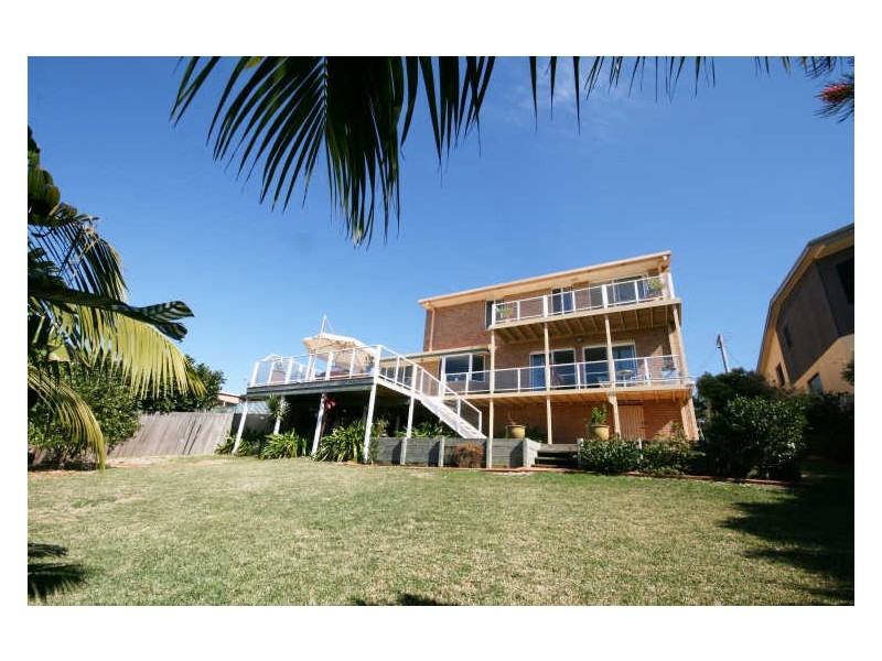 1506 Ocean Drive, Lake Cathie NSW 2445