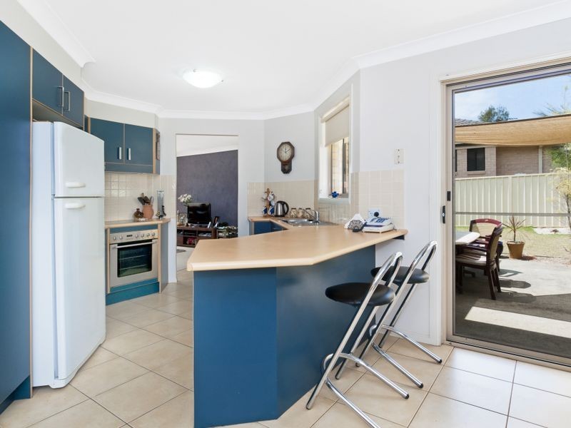 37 Explorers Way, Lake Cathie NSW 2445