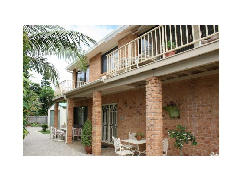 2 Kalang Street, Lake Cathie NSW 2445