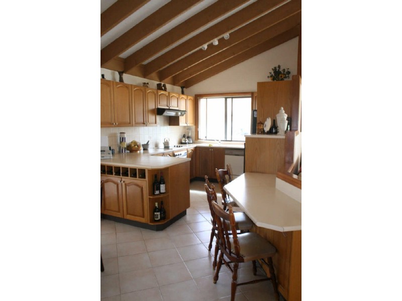 2 Kalang Street, Lake Cathie NSW 2445