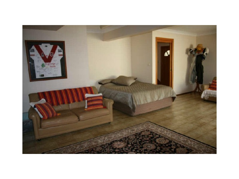 2 Kalang Street, Lake Cathie NSW 2445