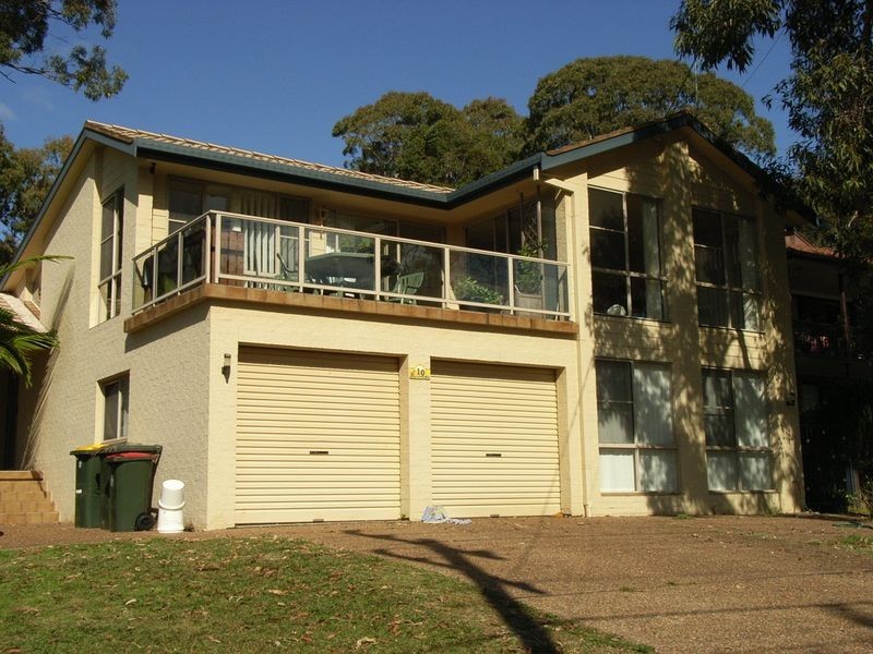 10 Tallong Drive, Lake Cathie NSW 2445