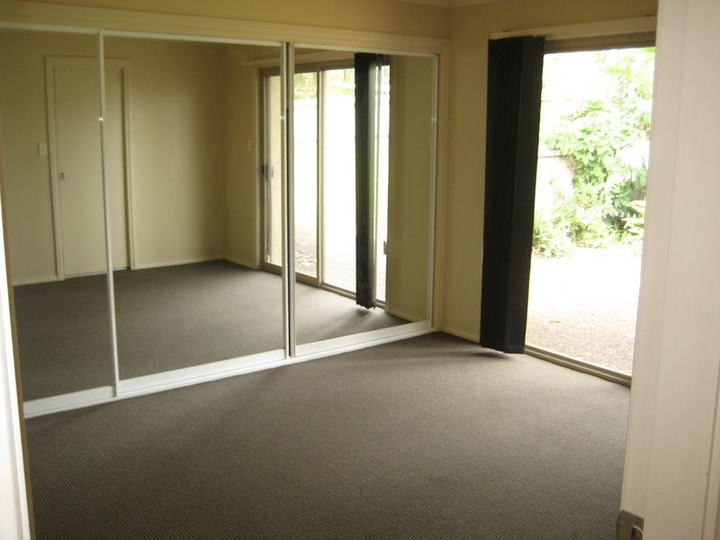 10 Tallong Drive, Lake Cathie NSW 2445