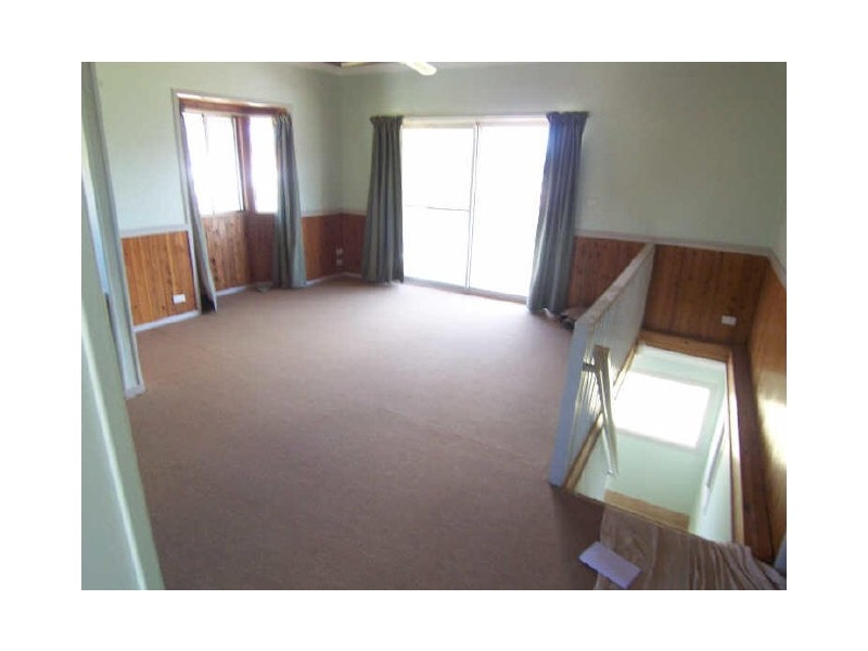 27 Fiona Crescent, Lake Cathie NSW 2445