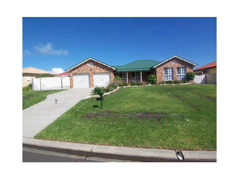 36 Abel Tasman Drive, Lake Cathie NSW 2445