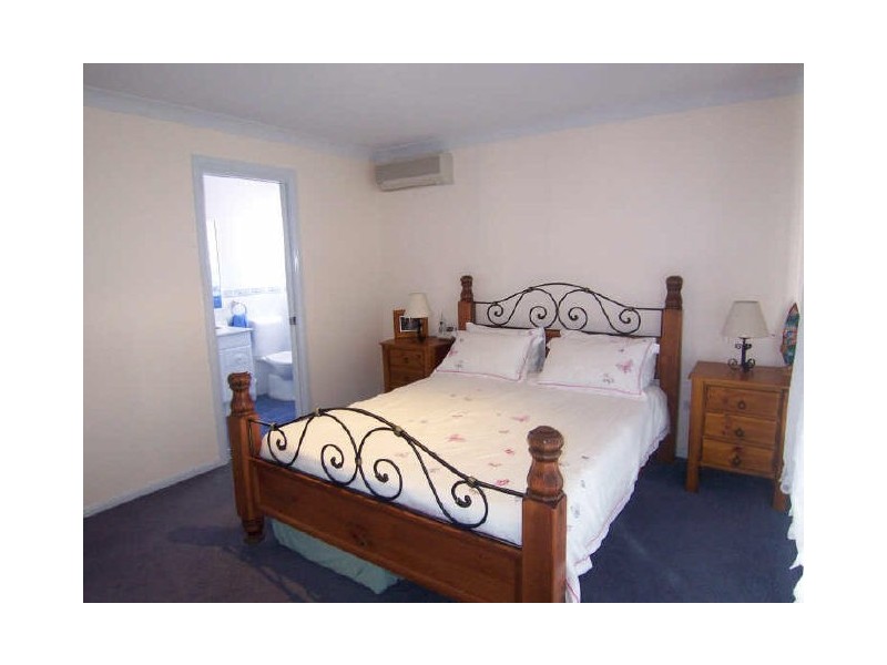 36 Abel Tasman Drive, Lake Cathie NSW 2445