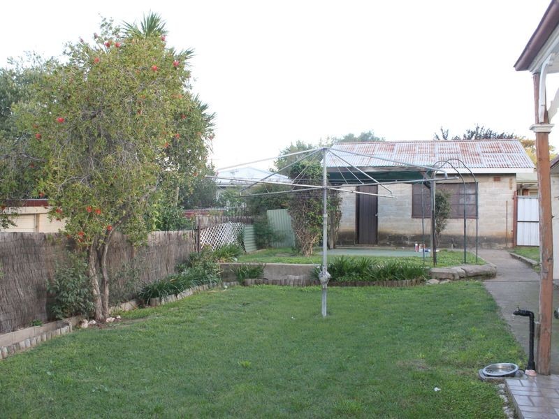 84 Russell Street, Bathurst NSW 2795