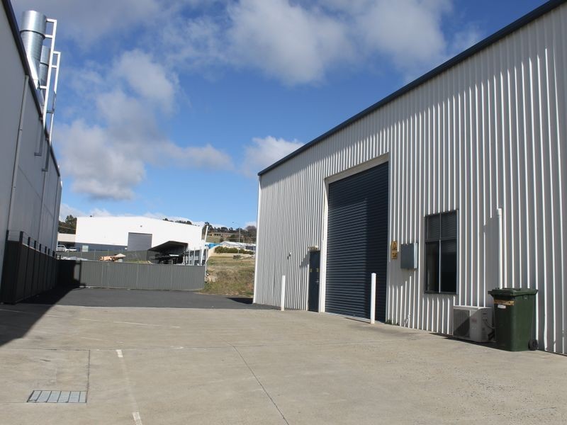 A/75 Corporation Avenue, Bathurst NSW 2795
