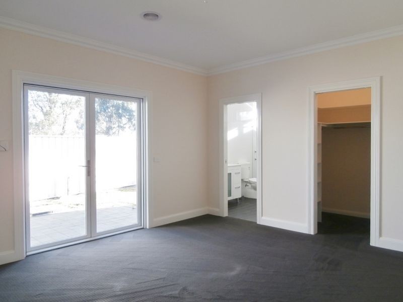 8-C Todd Street, Bathurst NSW 2795