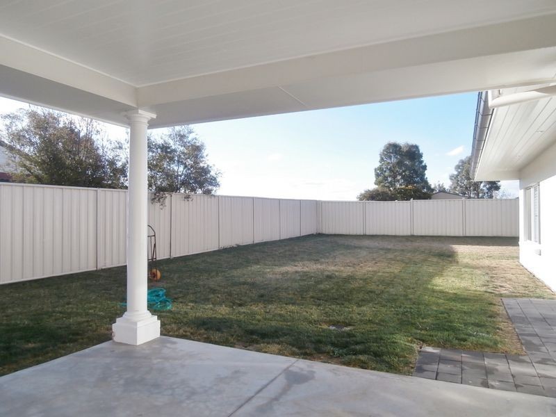 8-C Todd Street, Bathurst NSW 2795