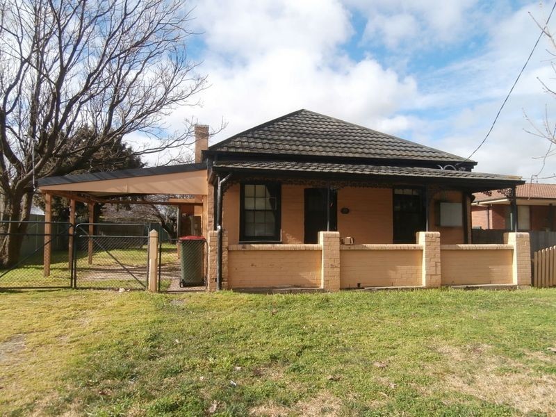 97 Howick Street, Bathurst NSW 2795