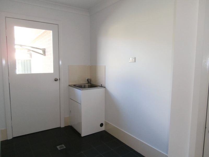 54 Westbourne Drive, Bathurst NSW 2795