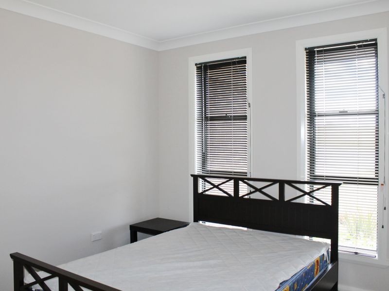 56 Ashworth Drive, Bathurst NSW 2795