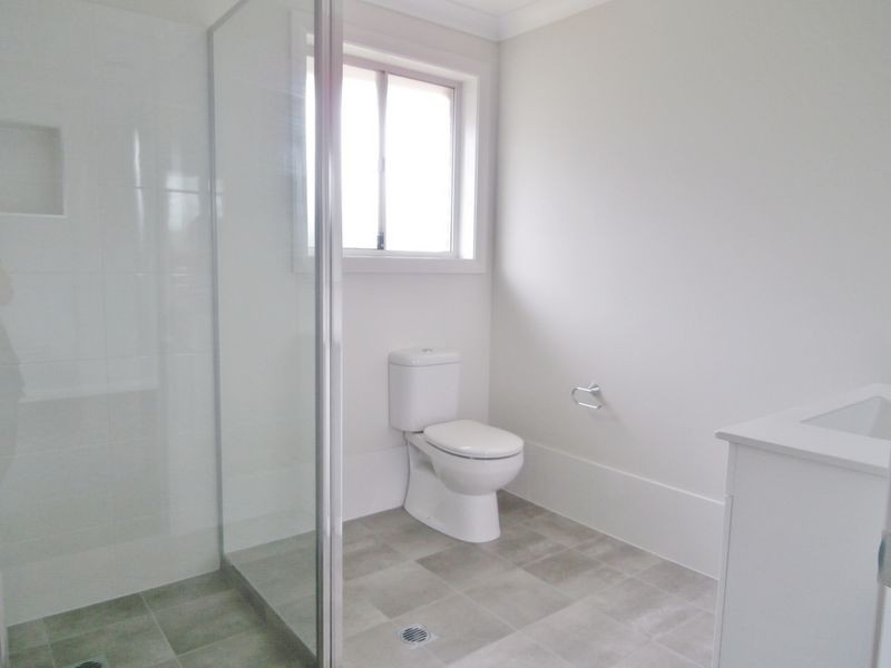 2 Knight Place, Bathurst NSW 2795