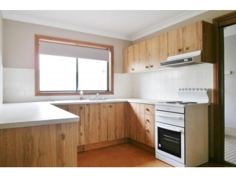 6/112 Piper Street, Bathurst NSW 2795