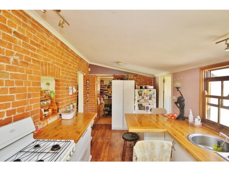 119 Russell Street, Bathurst NSW 2795