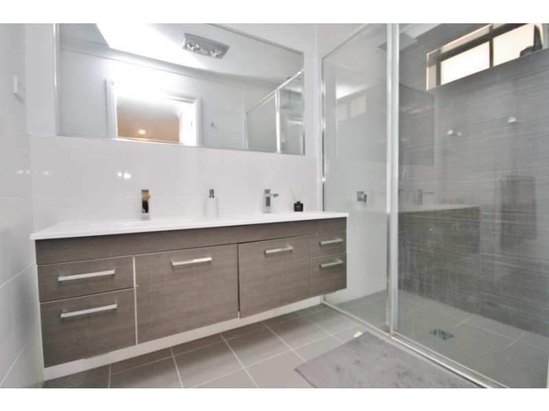 17 Mendel Drive, Kelso NSW 2795