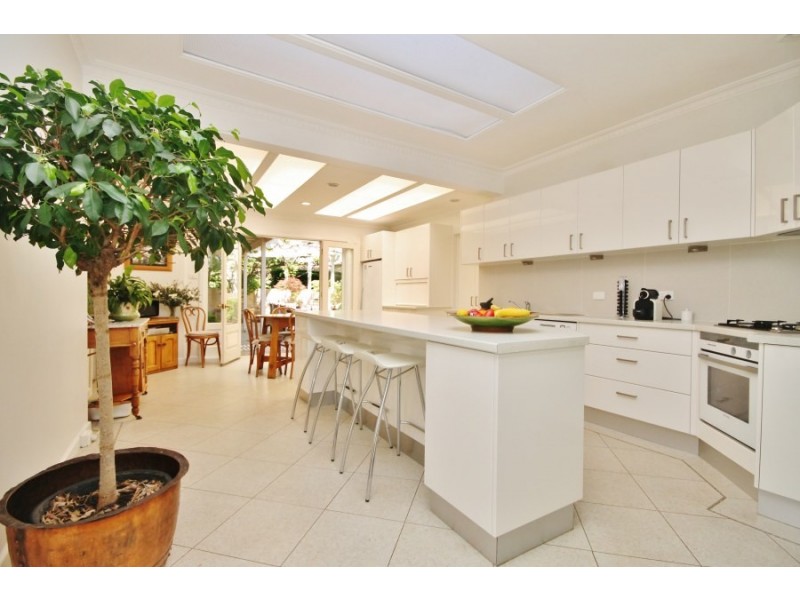 4 Golsby Street, Bathurst NSW 2795