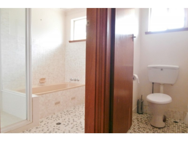 308 Keppel Street, Bathurst NSW 2795