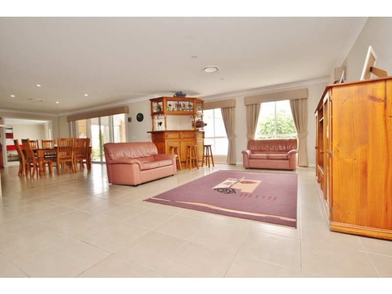 3 Coolabah Close, Kelso NSW 2795