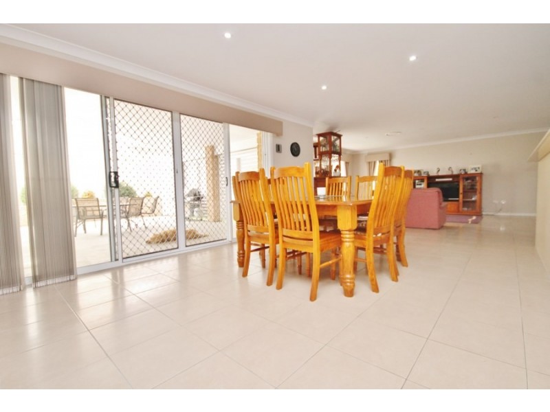 3 Coolabah Close, Kelso NSW 2795