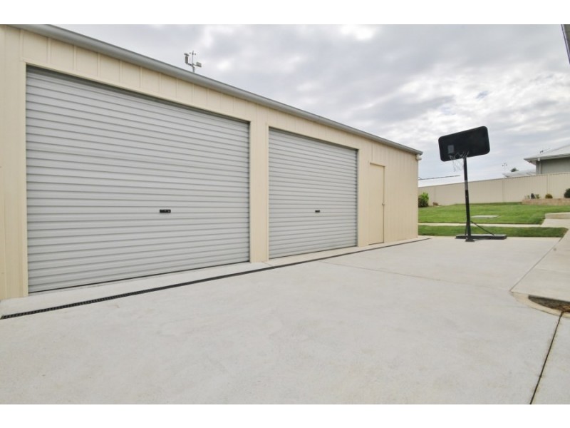 3 Coolabah Close, Kelso NSW 2795