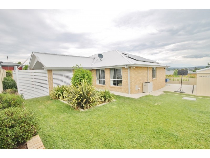 3 Coolabah Close, Kelso NSW 2795