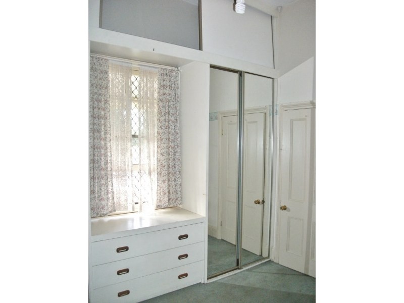 47 Seymour Street, Bathurst NSW 2795