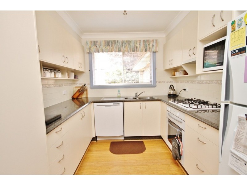 45 Freestone Way, Bathurst NSW 2795