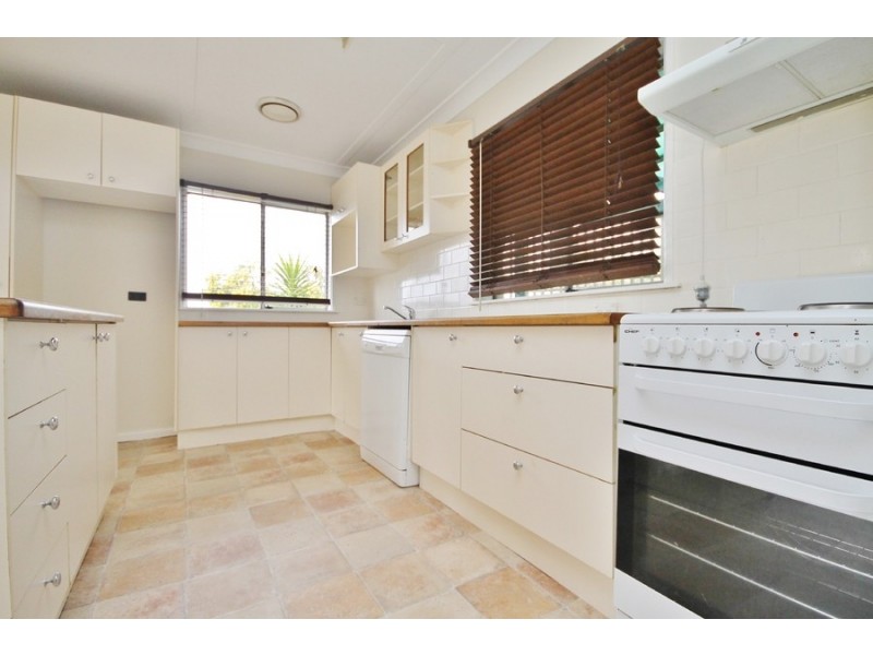 42 Boyd Street, Bathurst NSW 2795